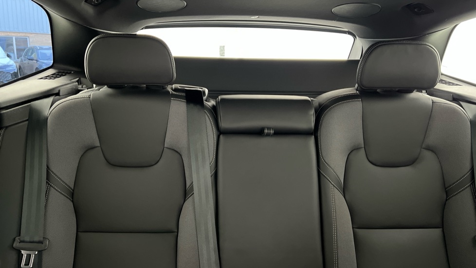 Used Volvo XC60 2025 for sale - 77205612: Photo 36