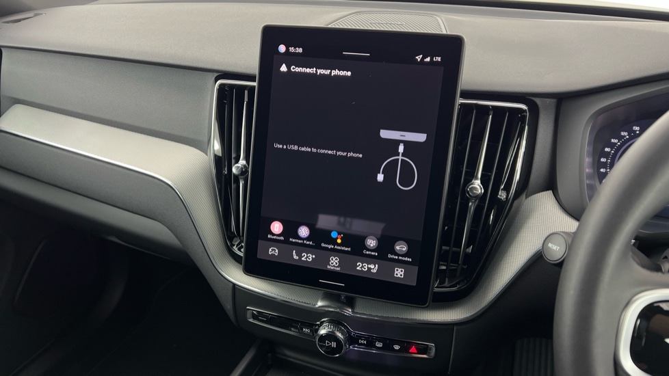 Used Volvo XC60 2025 for sale - 77205612: Photo 44