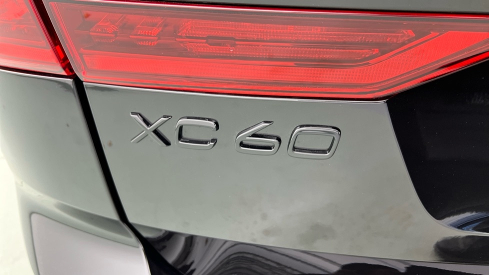 Used Volvo XC60 2025 for sale - 77205612: Photo 54