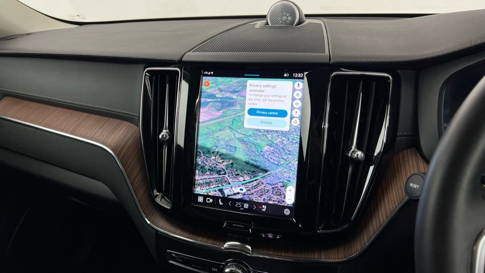 Used Volvo XC60 2023 for sale - 76788149: Photo 18