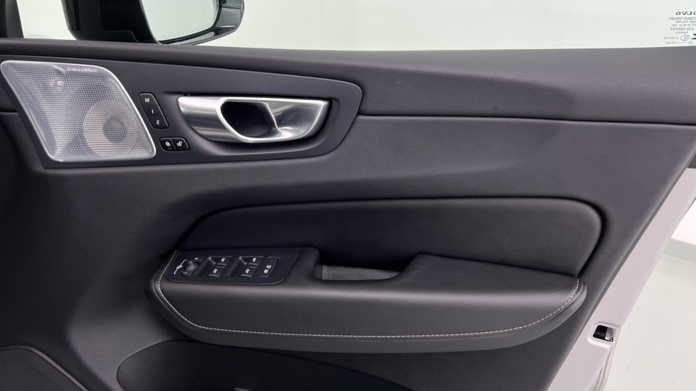 Used Volvo XC60 2023 for sale - 76788149: Photo 29