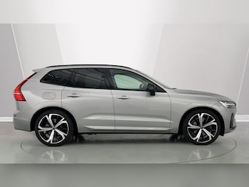 Used Volvo XC60 2023 for sale - 76788149: Photo