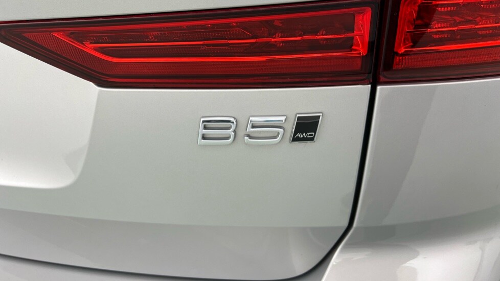 Used Volvo XC60 2023 for sale - 76788149: Photo 52