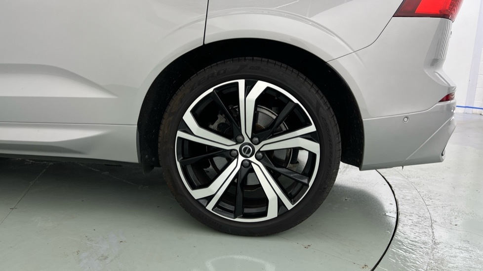 Used Volvo XC60 2023 for sale - 76788149: Photo 56