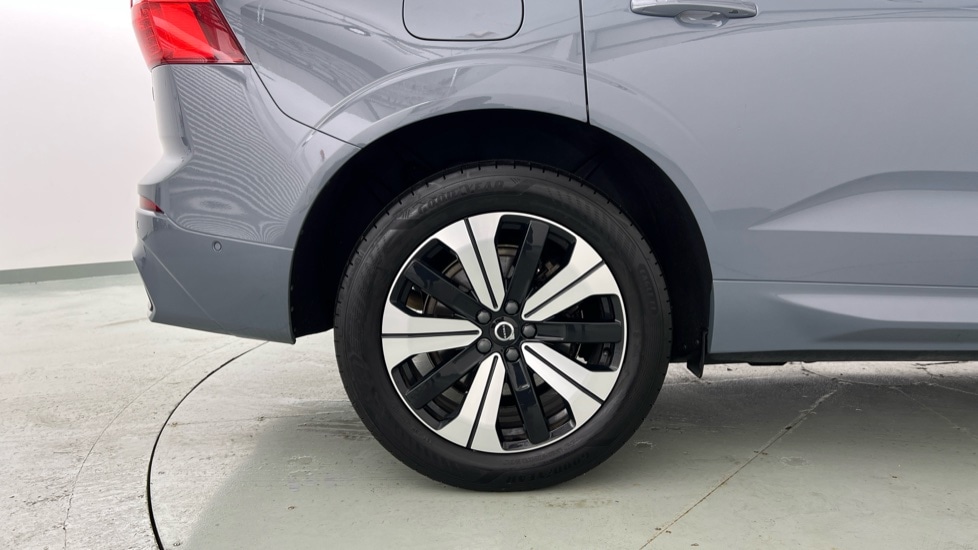 Used Volvo XC60 2023 for sale - 77193554: Photo 9