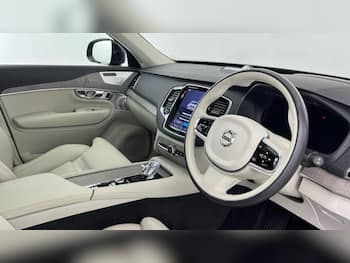 Used Volvo XC90 2023 for sale - 79811974: Photo