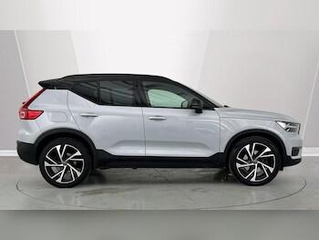 Used Volvo XC40 2021 for sale - 77732407: Photo
