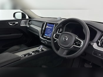 Used Volvo XC60 2025 for sale - 77778338: Photo