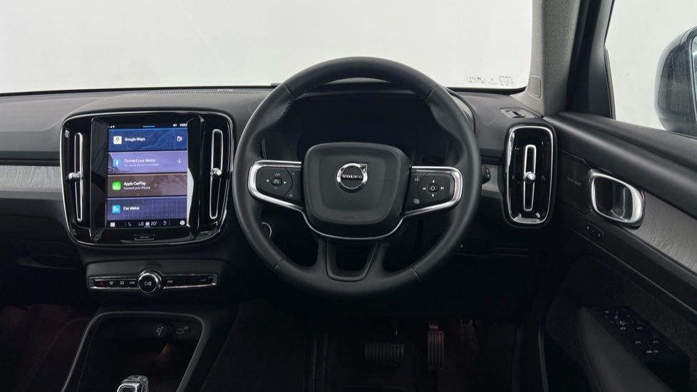 Used Volvo XC40 2025 for sale - 78128939: Photo 10