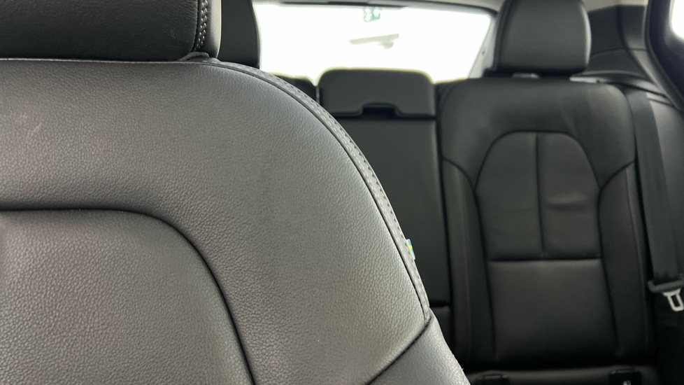 Used Volvo XC40 2025 for sale - 78128939: Photo 37