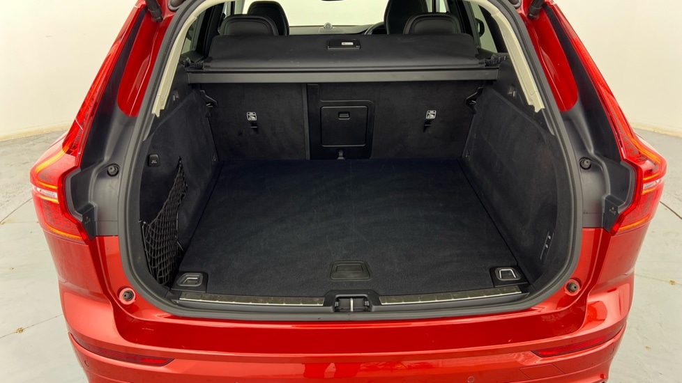 Used Volvo XC60 2024 for sale - 76528869: Photo 13