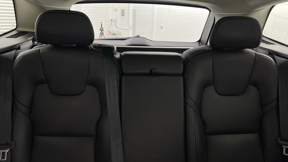 Used Volvo XC60 2024 for sale - 76528869: Photo 36