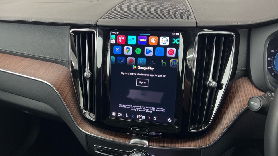 Used Volvo XC60 2024 for sale - 76528869: Photo 43