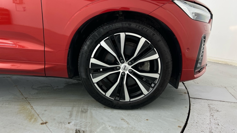 Used Volvo XC60 2024 for sale - 76528869: Photo 60