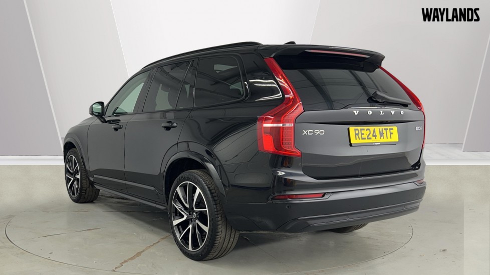Used Volvo XC90 2024 for sale - 77274049: Photo 2