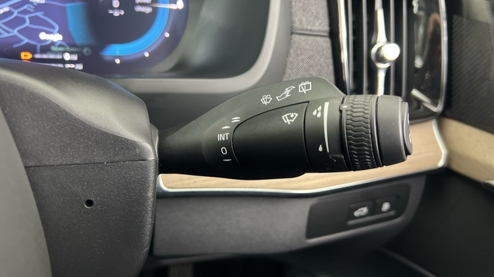 Used Volvo XC90 2025 for sale - 77167317: Photo 23