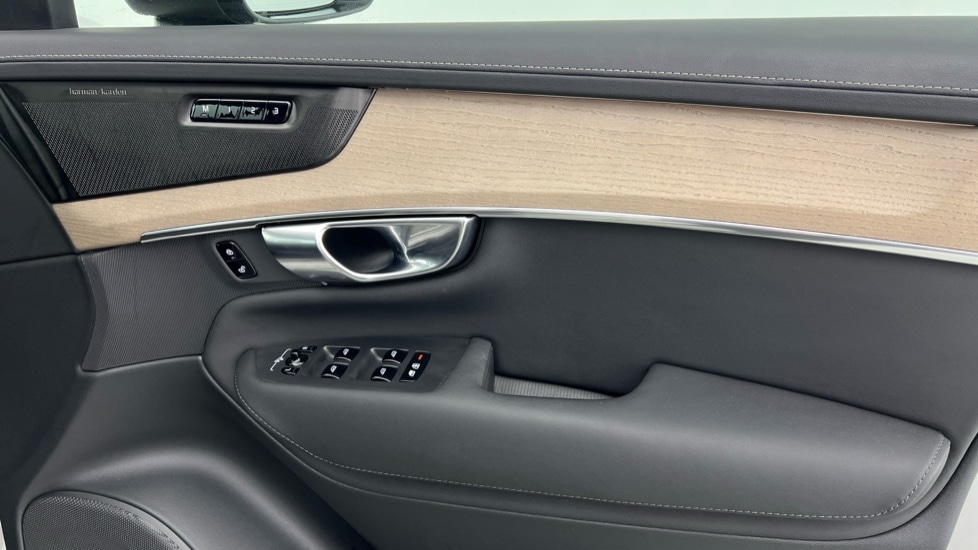 Used Volvo XC90 2025 for sale - 77167317: Photo 29