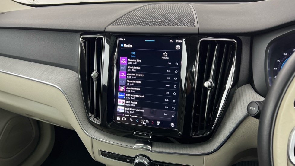 Used Volvo XC60 2025 for sale - 77133939: Photo 43