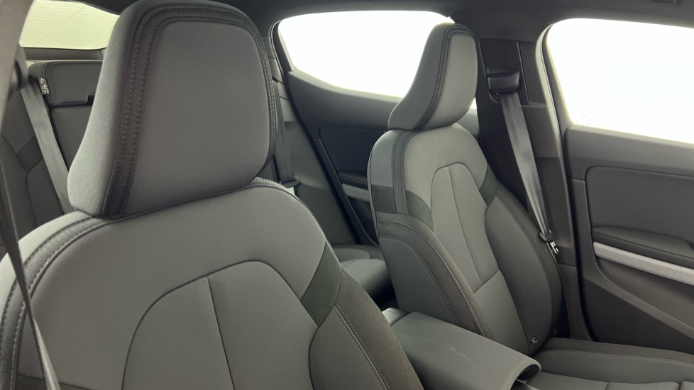 Used Polestar Polestar 2 2025 for sale - 76842177: Photo 18