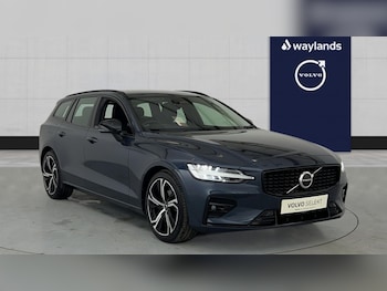 Used Volvo V60 2023 for sale - 79590907: Photo