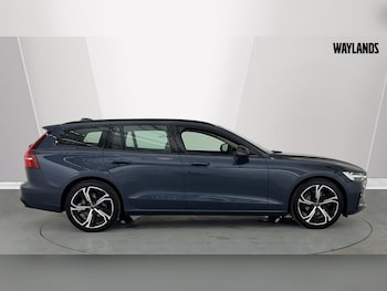 Used Volvo V60 2023 for sale - 79590907: Photo