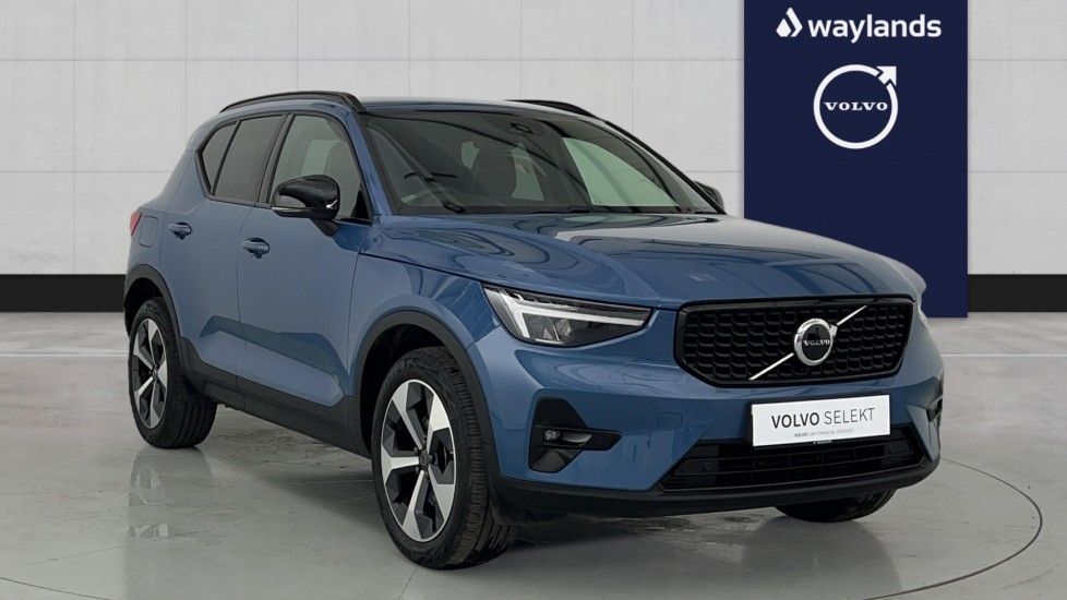 Used Volvo XC40 2024 for sale - 76888814: Photo 1
