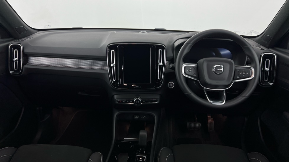 Used Volvo XC40 2024 for sale - 76888814: Photo 5