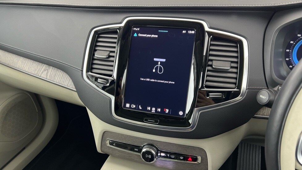 Used Volvo XC90 2023 for sale - 77532014: Photo 47