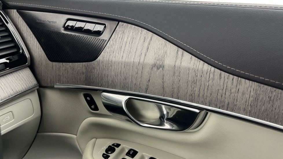 Used Volvo XC90 2023 for sale - 77532014: Photo 54