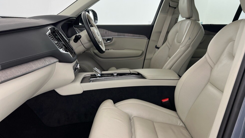 Used Volvo XC90 2023 for sale - 77532014: Photo 65