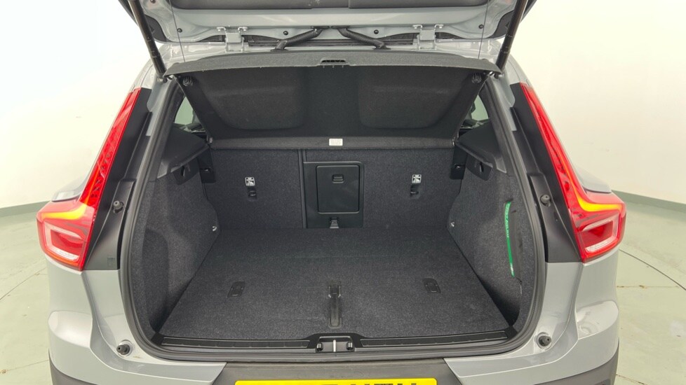 Used Volvo XC40 2025 for sale - 77111535: Photo 13