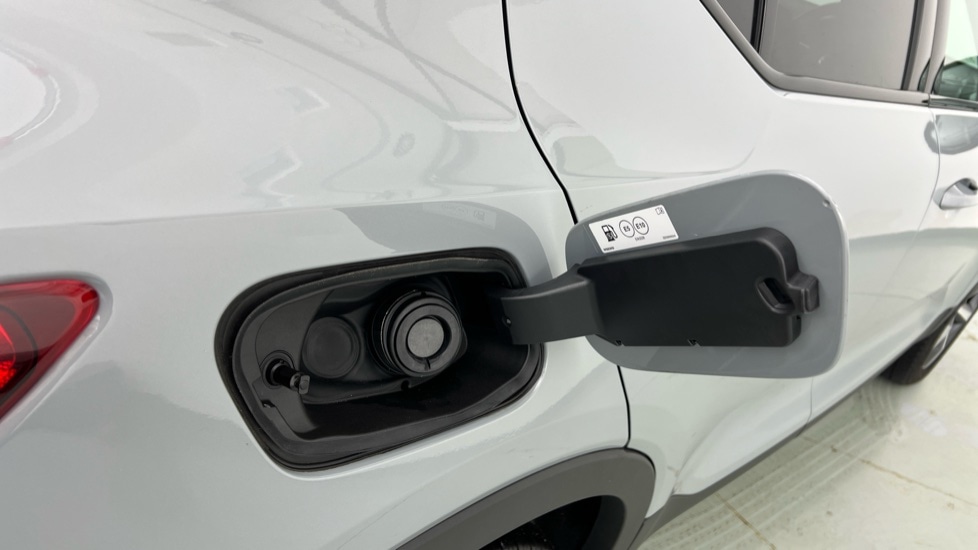 Used Volvo XC40 2025 for sale - 77111535: Photo 16