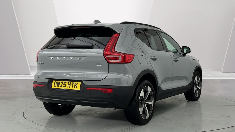 Used Volvo XC40 2025 for sale - 77111535: Photo 2