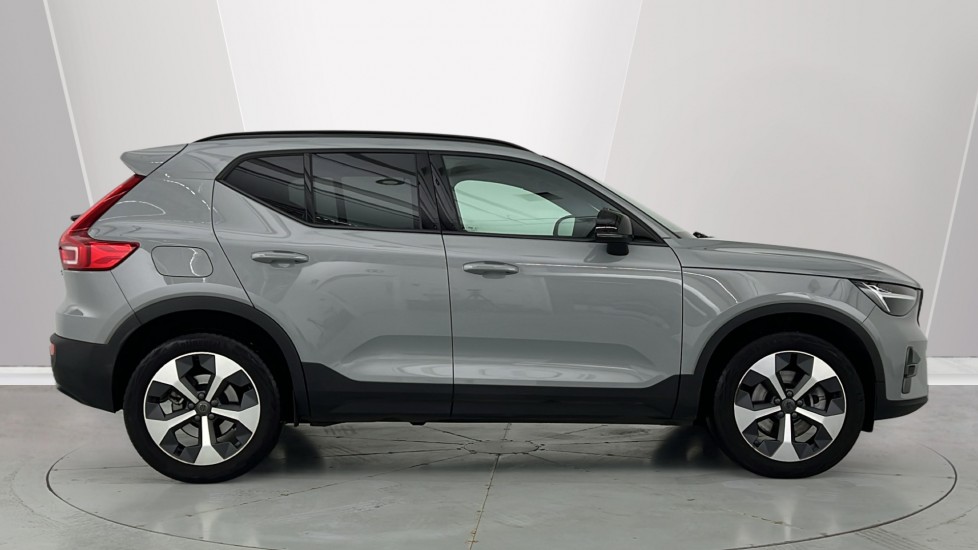 Used Volvo XC40 2025 for sale - 77111535: Photo 3