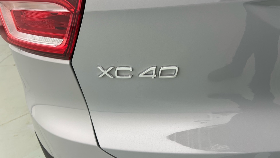 Used Volvo XC40 2025 for sale - 77111535: Photo 57