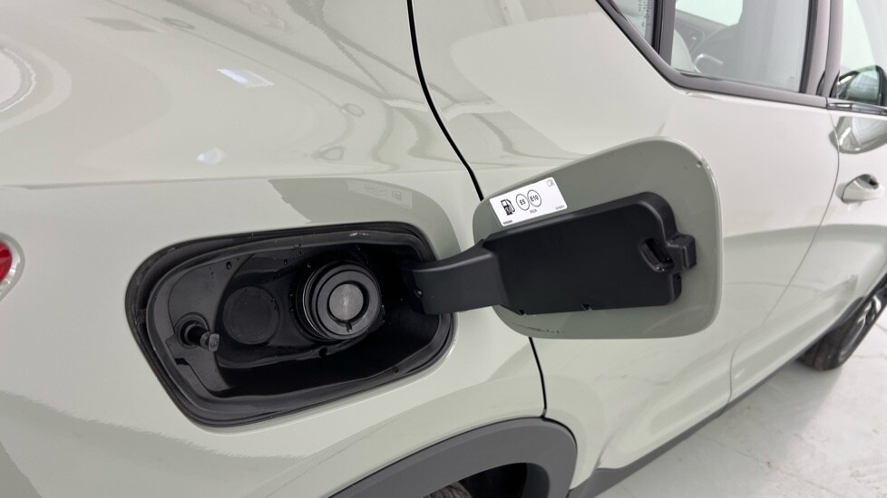 Used Volvo XC40 2022 for sale - 76350868: Photo 16