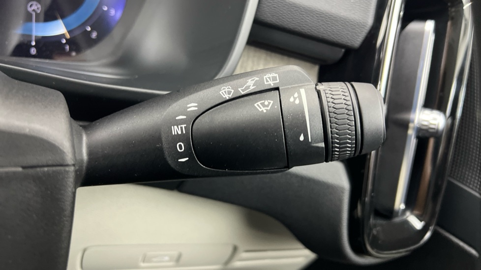 Used Volvo XC40 2022 for sale - 76350868: Photo 23