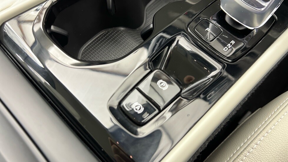 Used Volvo XC40 2022 for sale - 76350868: Photo 27