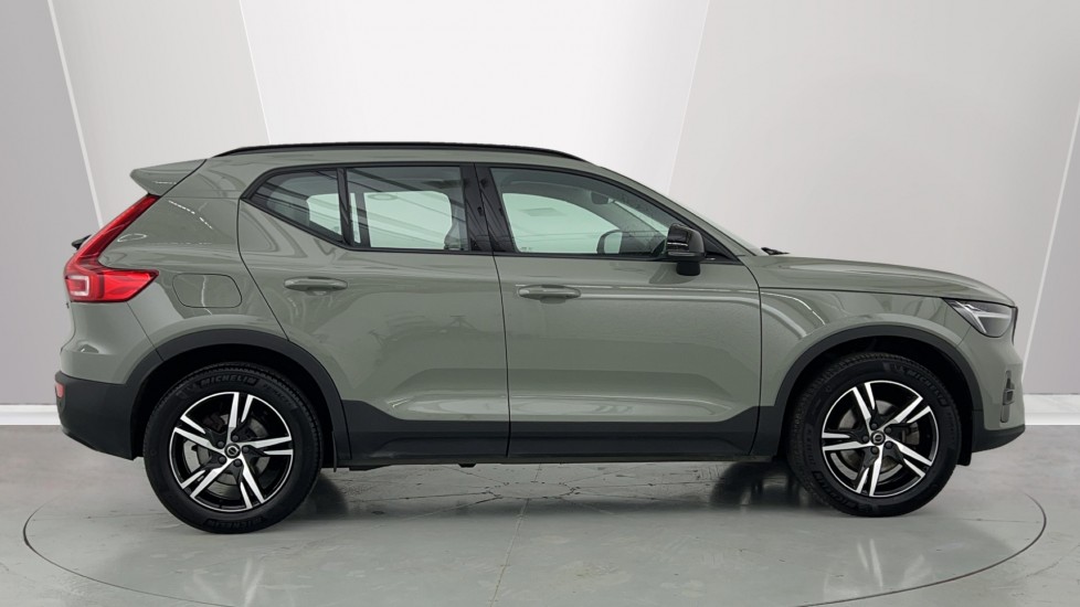 Used Volvo XC40 2022 for sale - 76350868: Photo 3