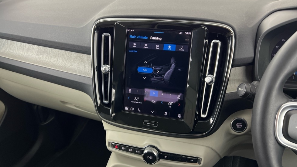 Used Volvo XC40 2022 for sale - 76350868: Photo 51