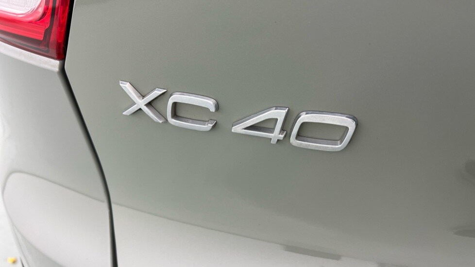 Used Volvo XC40 2022 for sale - 76350868: Photo 54