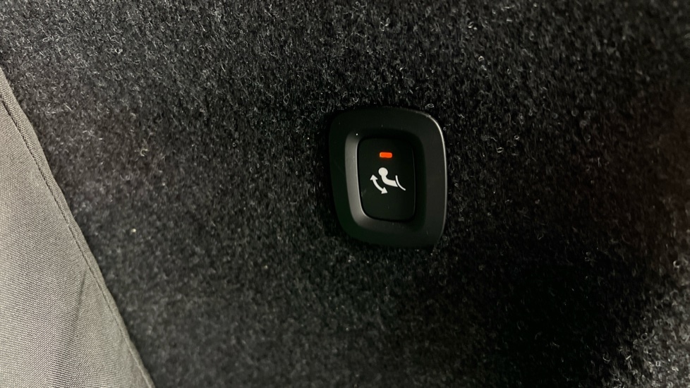 Used Volvo XC40 2022 for sale - 76350868: Photo 56