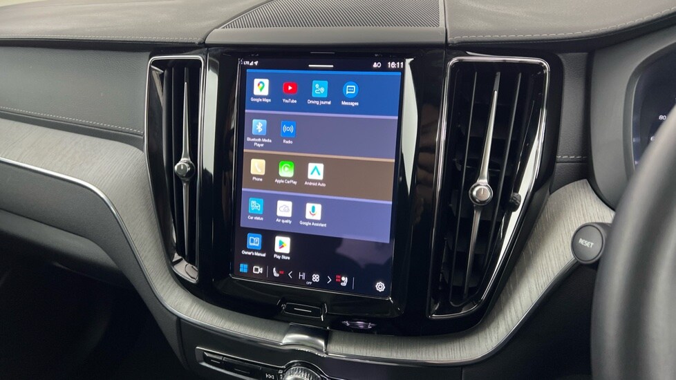 Used Volvo XC60 2025 for sale - 77739898: Photo 12