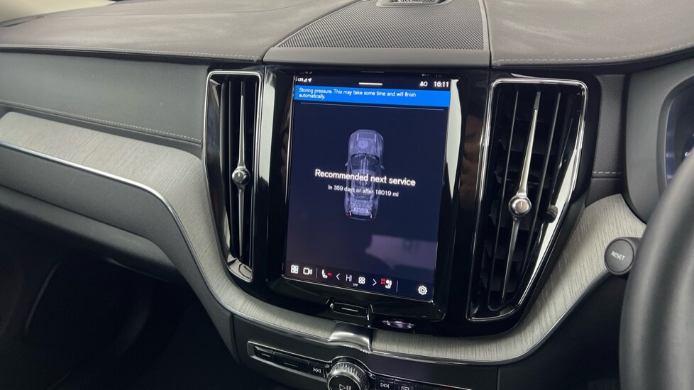 Used Volvo XC60 2025 for sale - 77739898: Photo 14