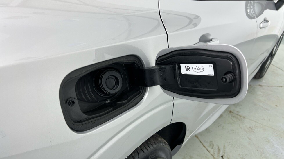 Used Volvo XC60 2025 for sale - 77739898: Photo 16