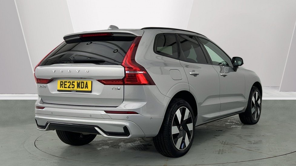 Used Volvo XC60 2025 for sale - 77739898: Photo 2