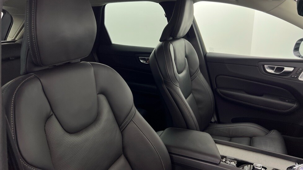 Used Volvo XC60 2025 for sale - 77739898: Photo 38