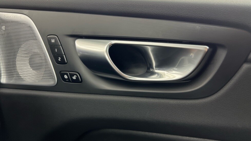 Used Volvo XC60 2025 for sale - 77739898: Photo 52