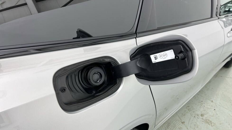 Used Volvo V90 2025 for sale - 77706392: Photo 16