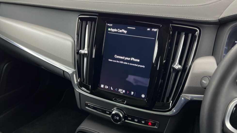 Used Volvo V90 2025 for sale - 77706392: Photo 45